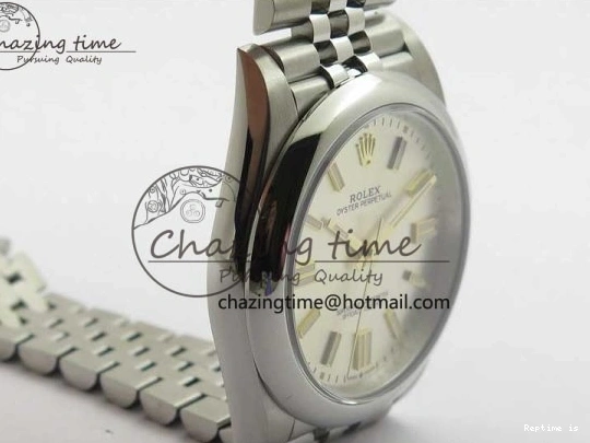 1221 WeatherProof Oyster Perpetual 41mm 124300 BP Maker Best Edition Silver Dial on SS Jubilee Bracelet A 2639
